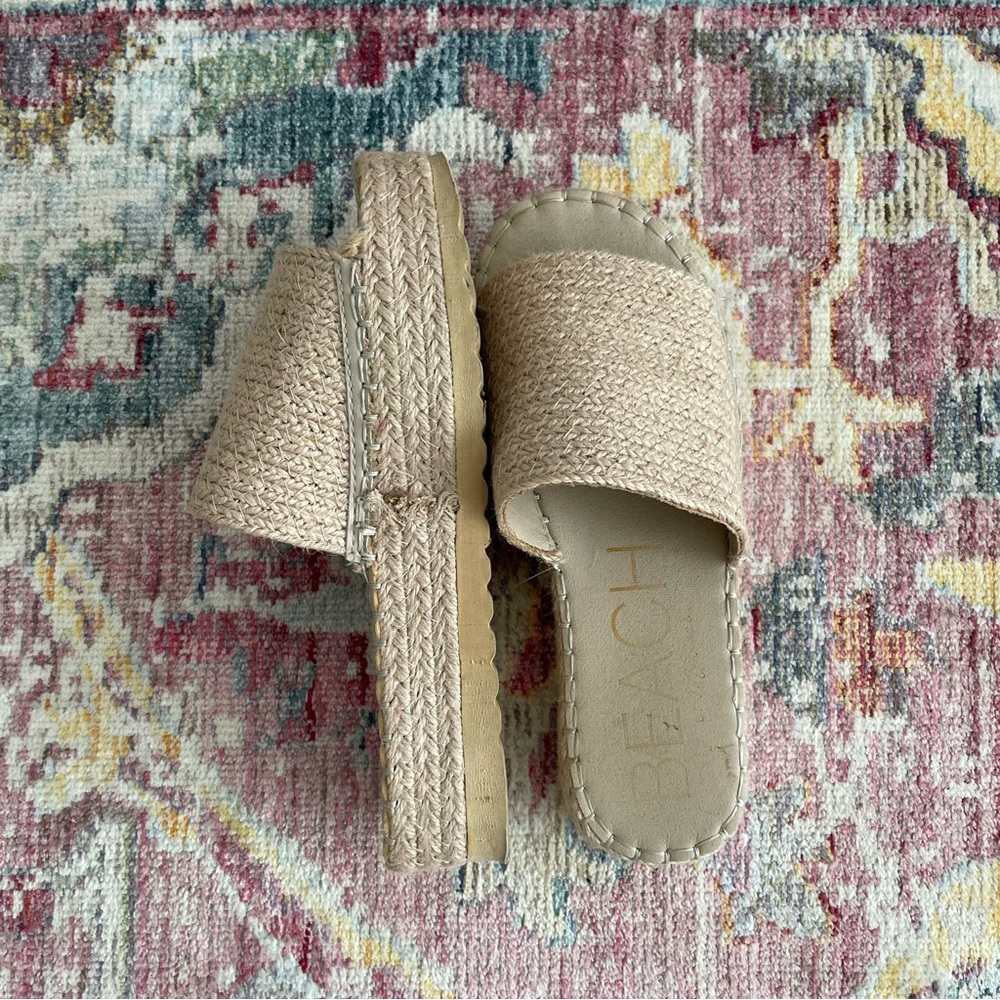 Matisse Rattan Platform Sandals - Picture 4 of 4